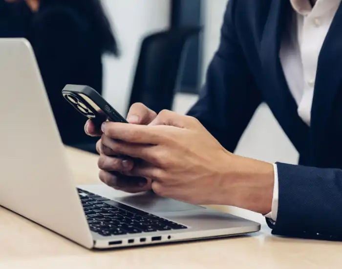 Using ChatGPT as a Grammar Checker for Websites
